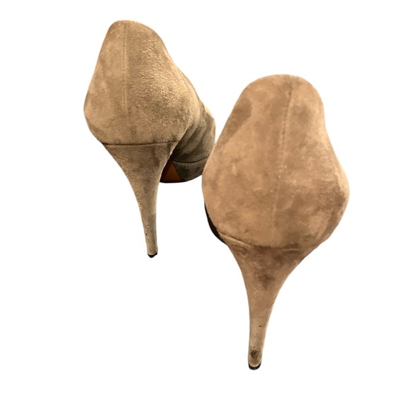 Gucci 3” heels - Picture 2 of 8